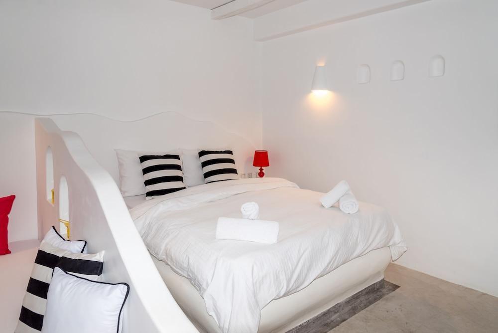 King'S Suites Kamári Eksteriør bilde